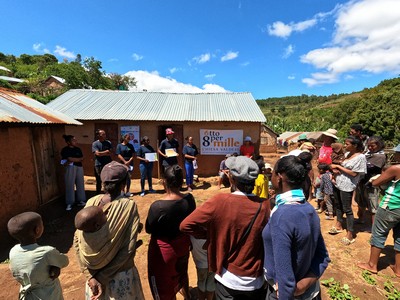 Information/éducation dans les villages