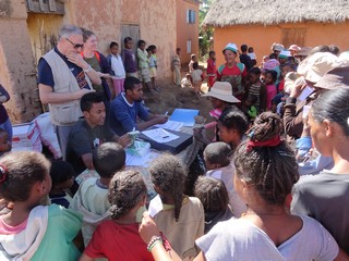 distribuzione  farine arricchite e Plumpinat nei due villaggi