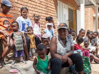 Pazienti e famiglie in attesa